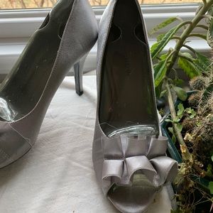 💫Silver Formal Heels💫